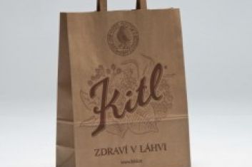 Papírová taška s nápisem Kitl