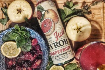 Homemade baked tea with grapefruit and lemon balm 