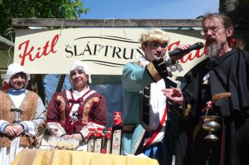 Kitl slaví 18. narozeniny – a máme pro vás dárek