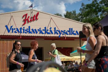 Den Vratislavické kyselky 2025 - křest novinky, speciální tramvaj a nabitý program