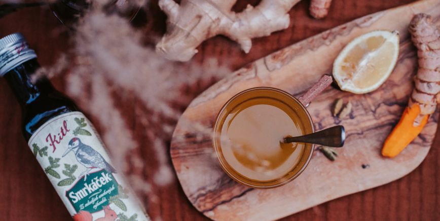 Turmeric tea with spruce syrup Kitl